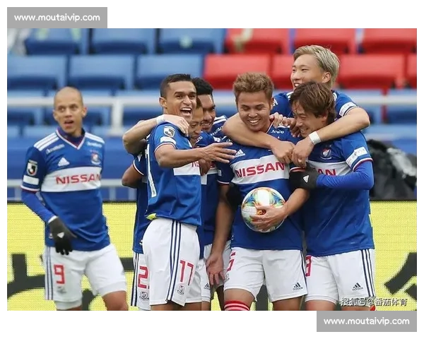 悉尼对阵横滨水手直播前瞻焦点战术与看点解析全面实力走势预测