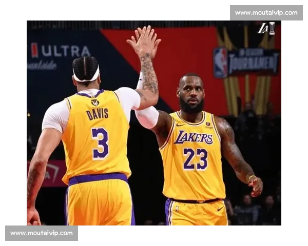 湖人对决热火G4直播前瞻 詹眉能否掌控比赛走向关键时刻胜负悬念解析