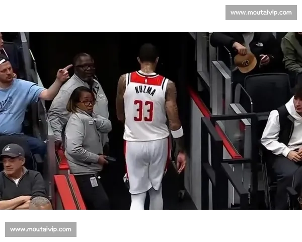 火箭大战雷霆哈登狂砍46分统治全场带队取胜书写季后赛级别巅峰一夜